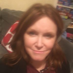 Meet your Posher, Larisa